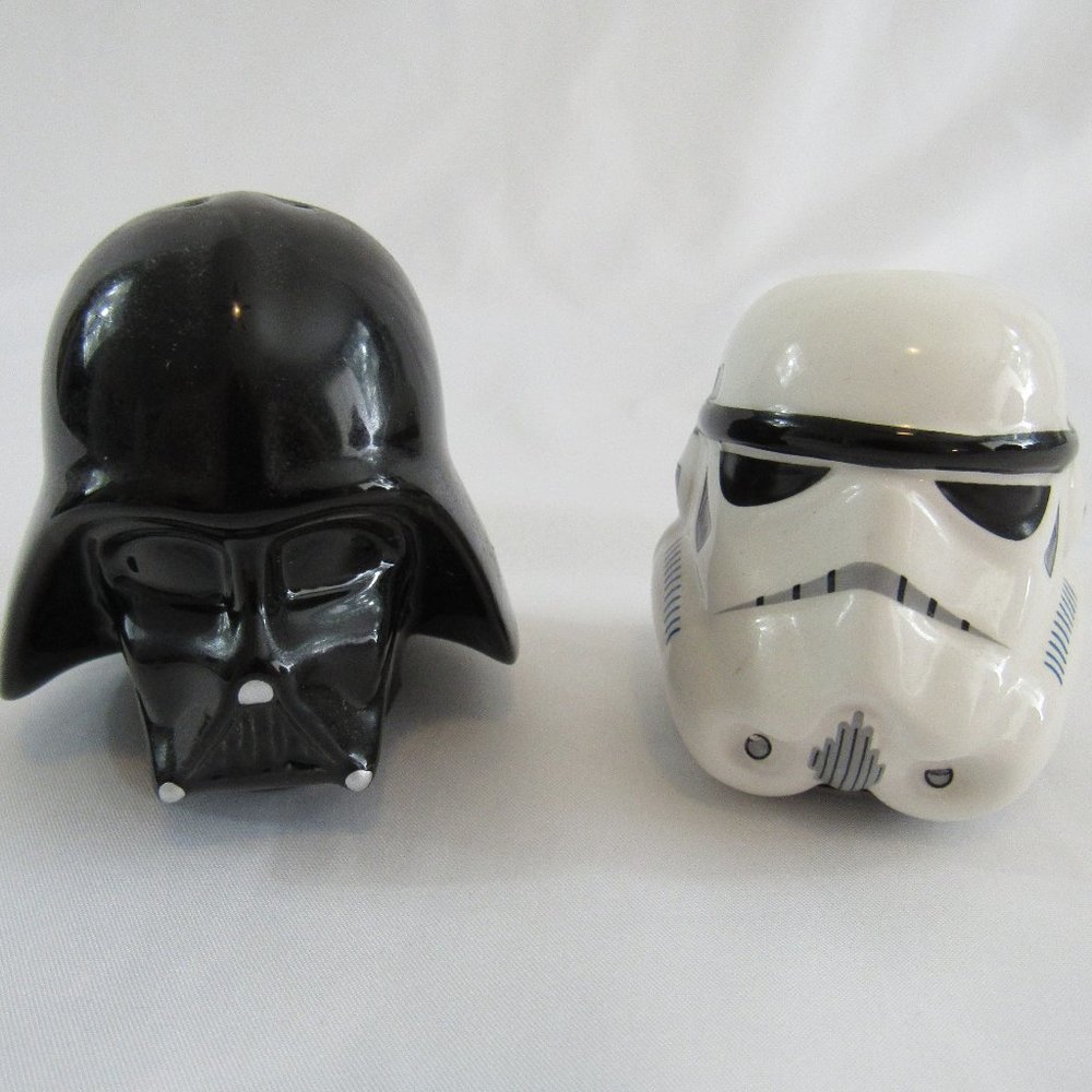 Star Wars Salt & Pepper Shakers Darth Vader Storm Trooper Black & White Ceramic